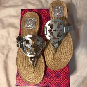 NIB Tory Burch Miller Espadrille Silver
